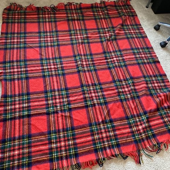 Vintage Irish 100% Wool Blanket from Connemara Ireland, 50 yrs old - Picture 1 of 10